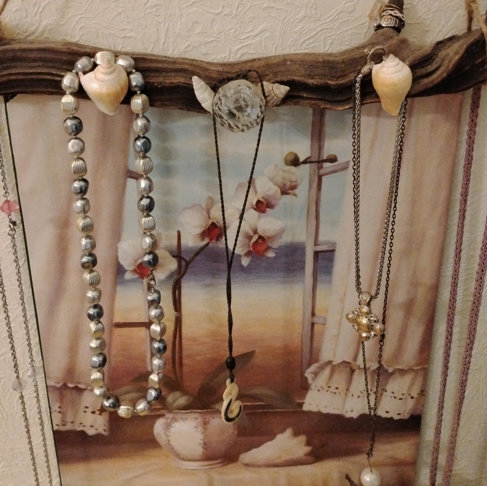 Driftwood Jewelry holder
